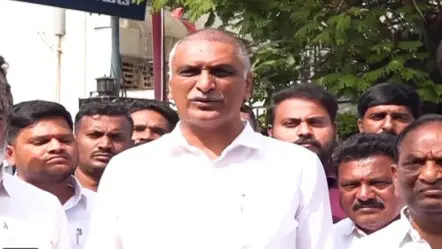 Harish Rao : జర్నలిస్టుల అరెస్టుపై హరీష్ రావు ఫైర్