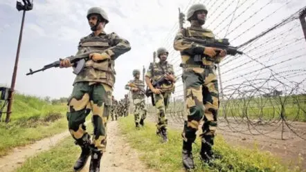 BSF jawan | బీఎస్ఎఫ్ జ‌వాన్‌ను అప‌హ‌రించిన ప‌శువుల‌ స్మ‌గ్ల‌ర్లు..