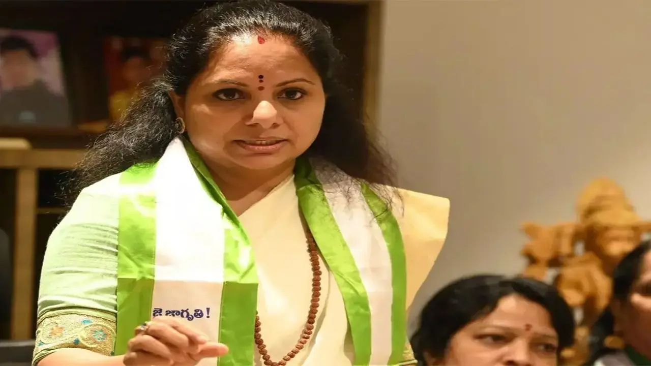 Kavitha : మీడియా కథనాలపై బీఆర్ఎస్ రాజకీయం