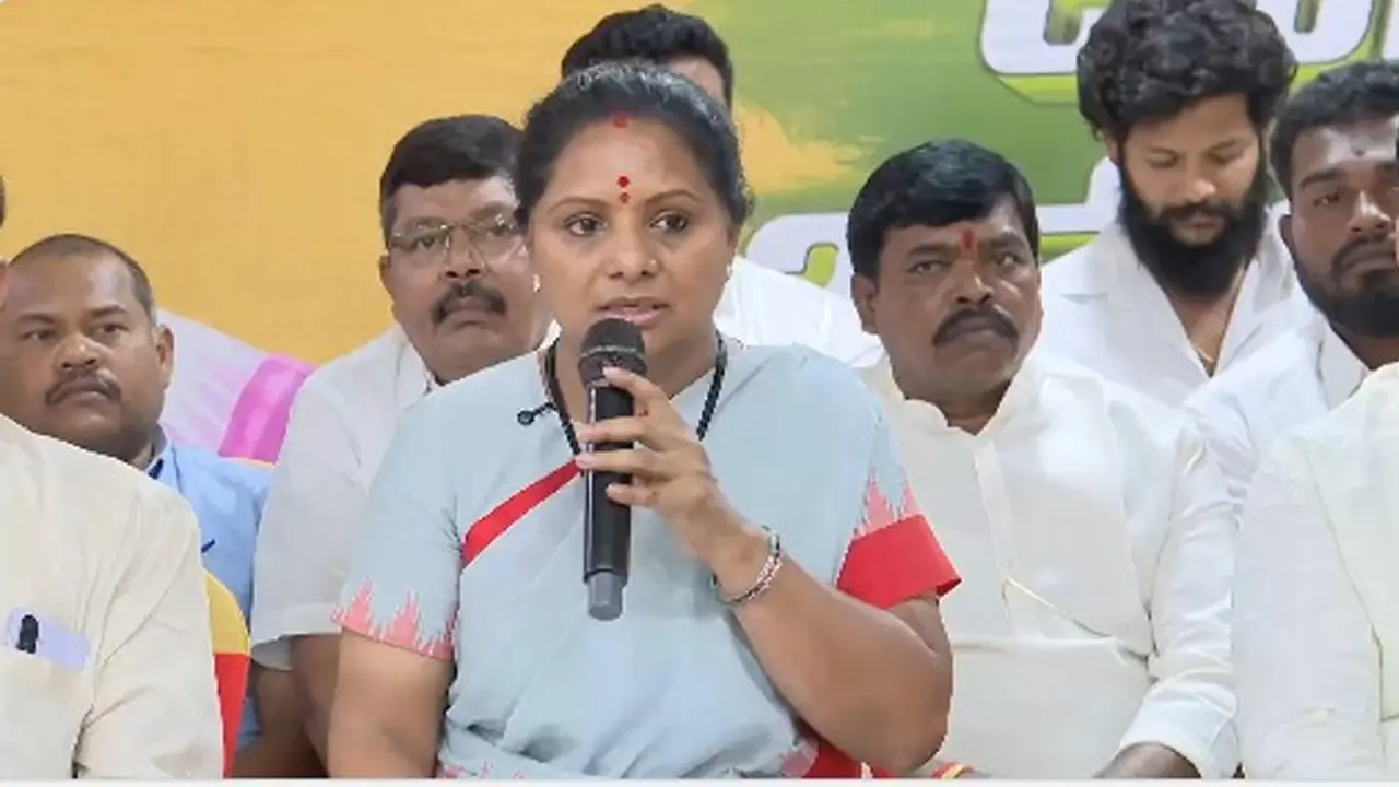 Kavitha : బీఆర్ఎస్, కాంగ్రెస్ నిర్లక్ష్యంతోనే పాలమూరుకు నీటి గోస