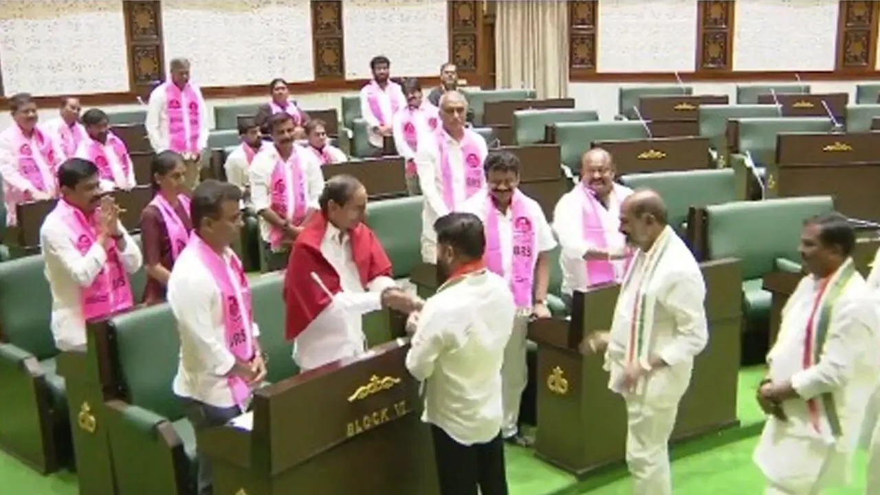 KTR : కేసీఆర్ ను రేవంత్ రెడ్డి కలవడంపై కేటీఆర్ హాట్ కామెంట్స్