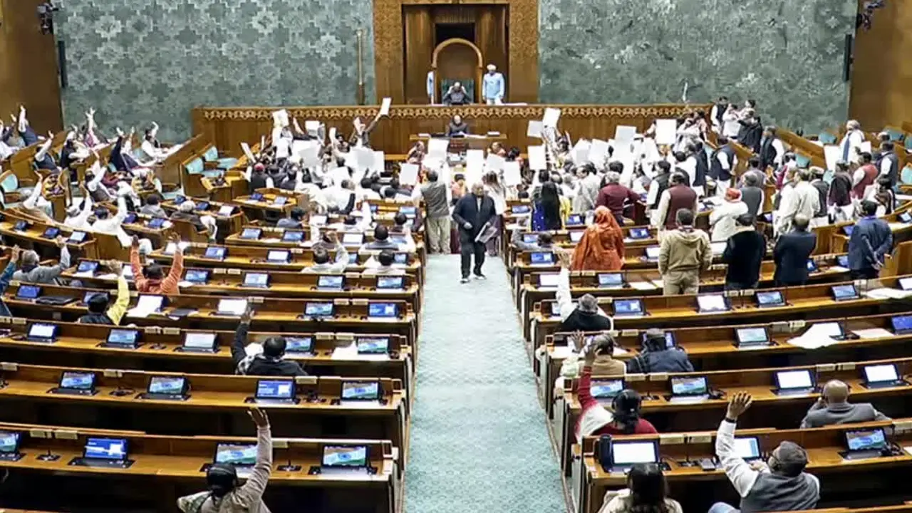 VB-G RAM-G Bill : ‘వీబీ జీ రామ్ జీ’ బిల్లుకు లోక్‌సభ ఆమోదం