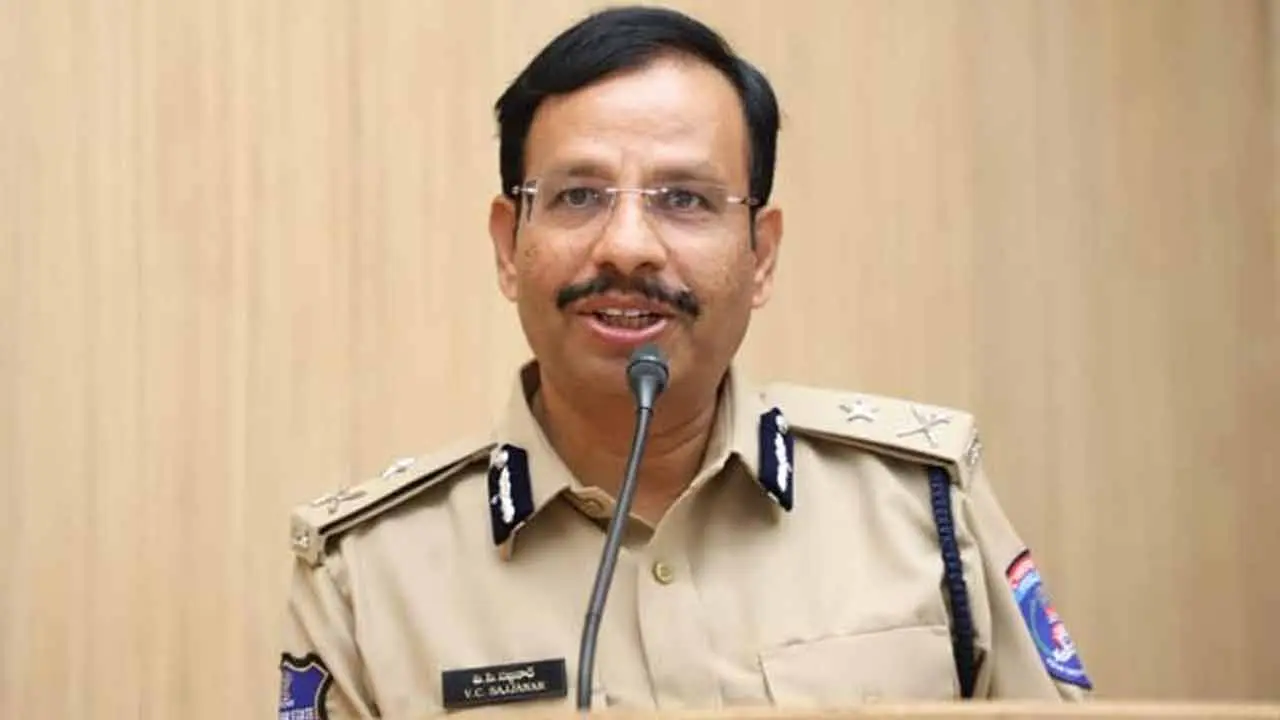 CP Sajjanar | అది కేవ‌లం దారం కాదు.. గాలిలో వేలాడే ప‌దునైన క‌త్తి.. సీపీ స‌జ్జ‌నార్ కీలక వ్యాఖ్య‌
