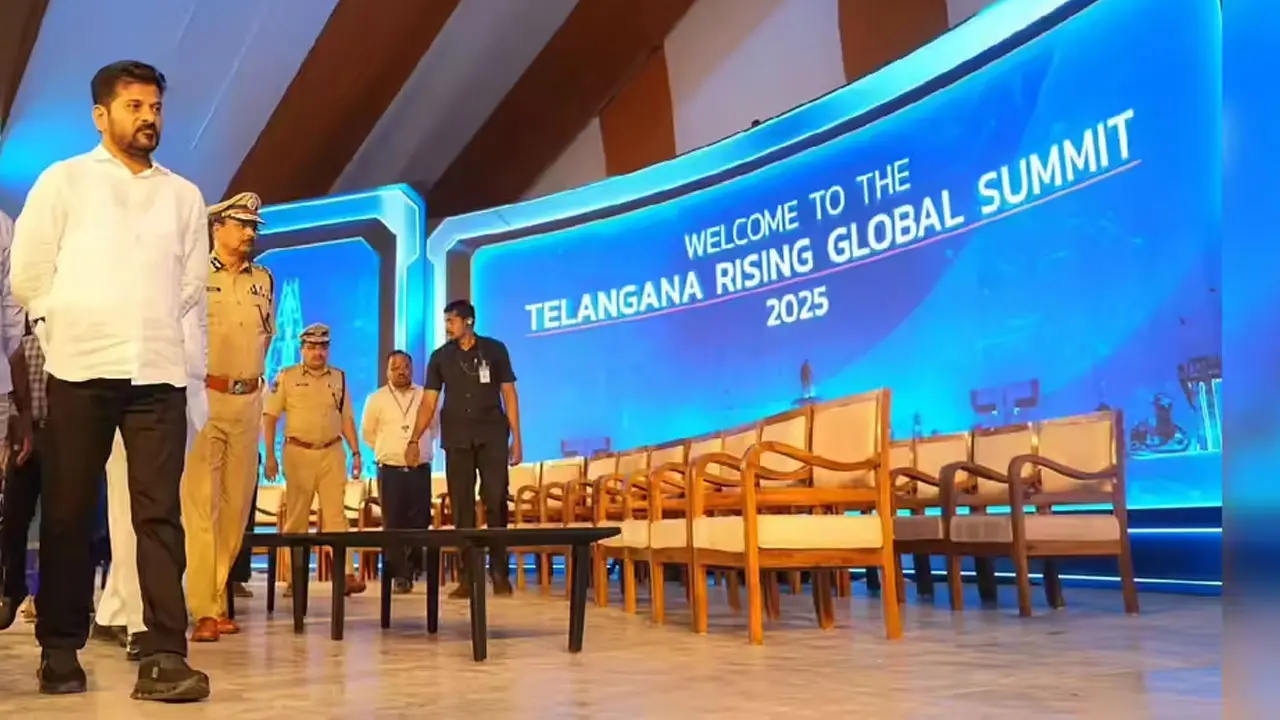 IAS Officers Transfer| ఆ ఇద్దరు కార్యదర్శులపై వేటు వెనుక గ్లోబల్ ‘సమ్మెట’!