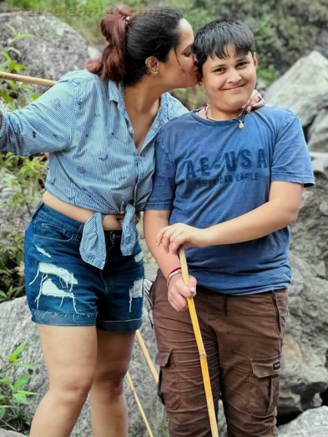 Anasuya Bharadwaj Son | అనసూయ వేసుకునే బట్టలపై తన కొడుకే ఇచ్చిపడేశాడుగా! కొడుకుకి లెఫ్ట్, రైట్ ఇచ్చిపడేసిన అనసూయ