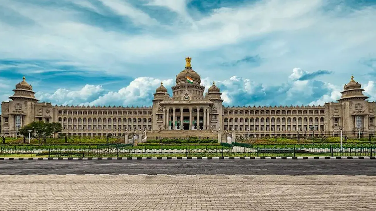 Bangalore | 2025లో మహిళలు మెచ్చిన బెస్ట్‌ సిటీగా బెంగళూరు.. హైదరాబాద్‌ స్థానం ఎంతంటే..?