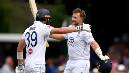 AUS vs ENG : యాషెస్ ఐదో టెస్టులో ఆస్ట్రేలియా ఎదురీత