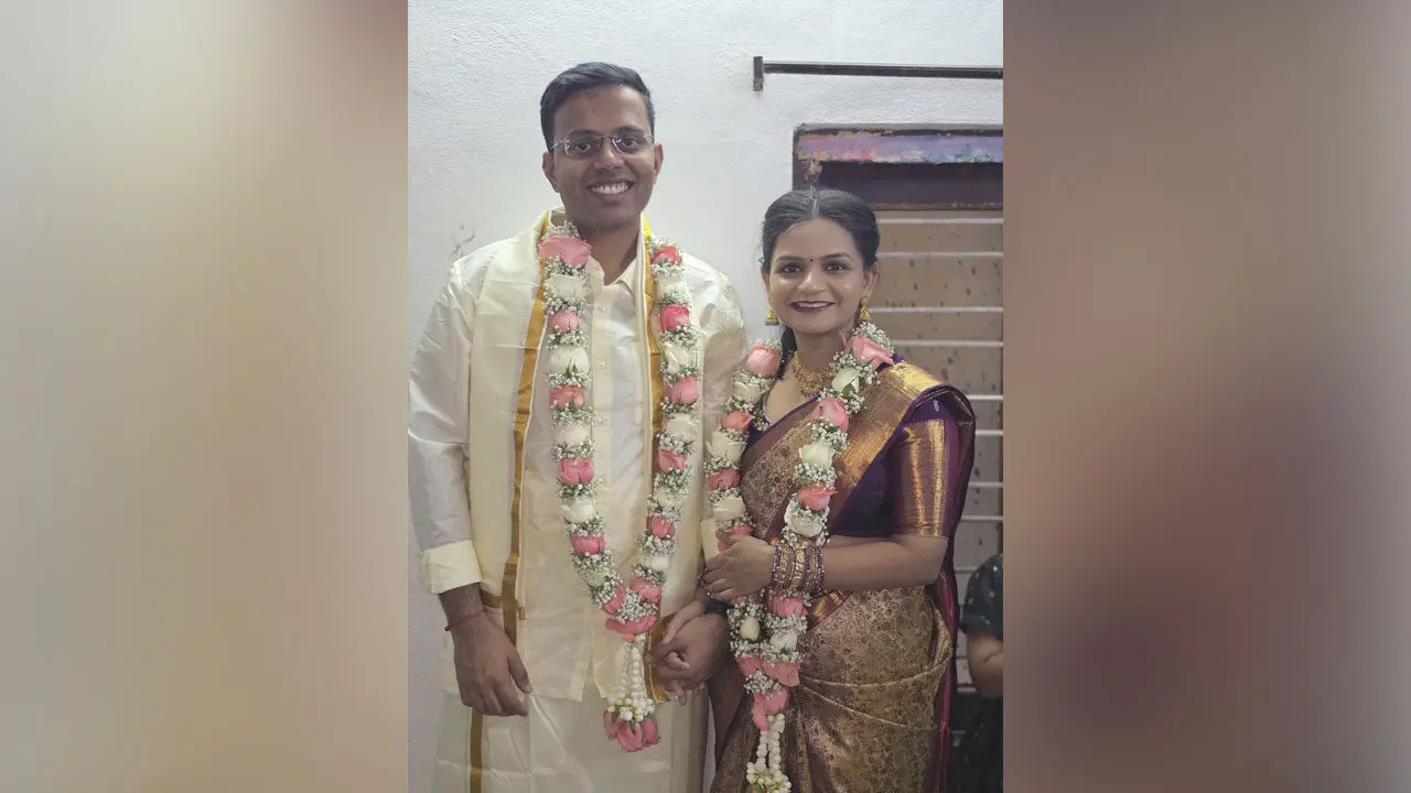 IAS Weds IPS : ఐఏఎస్–ఐపీఎస్ అధికారుల ఆదర్శ వివాహం