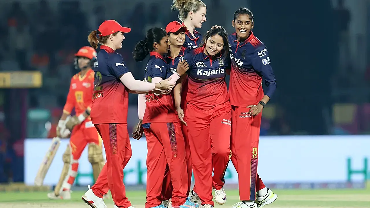 RCB Women celebrate victory over Gujarat Giants in WPL 2026 after posting 178/6 and winning by 61 runs.