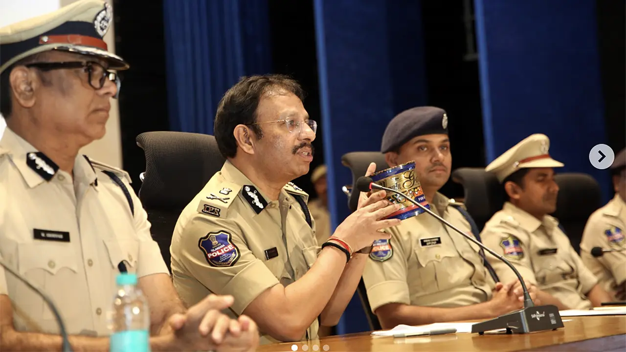 Hyderabad Commissioner VC Sajjanar displaying seized Chinese manja reels during a press briefing with police officers