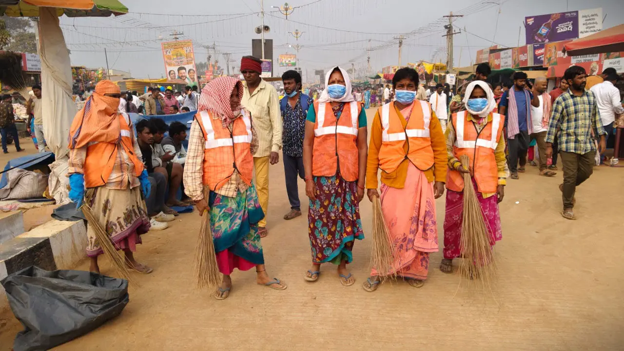 Medaram Jatara : మేడారం జాతరలో వారు ‘పరిశుద్ధులు’…అంటురోగాలు వెంటాడకుండా చర్యలు