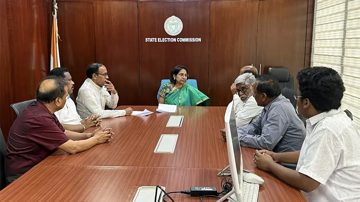 Telangana State Election Commissioner Rani Kumudini holding a meeting with district representatives at the SEC office