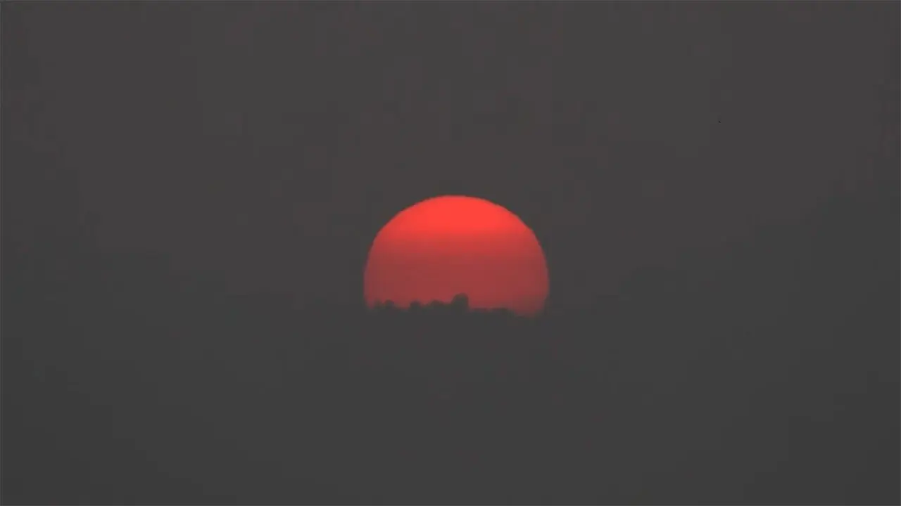 First Sunrise Of 2026 : కొత్త ఏడాదిలో తొలి సూర్యోదయం..చూసేయండి!