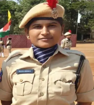 Excise Constable Soumya| సౌమ్య కుటుంబానికి తెలంగాణ ప్రభుత్వం రూ.కోటి పరిహారం