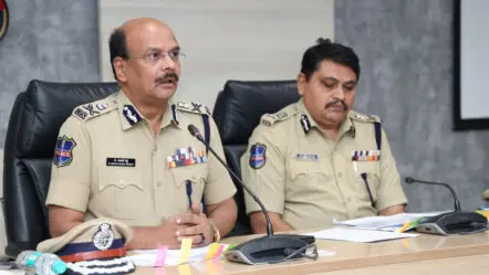 మున్సిపల్ ఎన్నికలకు పకడ్బందీ బందోబస్తు : డీజీపీ శివధర్ రెడ్డి