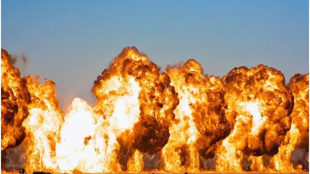 Thermobaric Bombs | ఆ బాంబు పేలితే.. మనిషి క్షణాల్లో బూడిదే.. ! గాజాలో ఆనవాళ్లు!