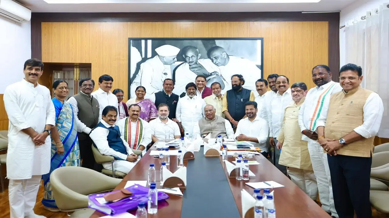 కాంగ్రెస్ హైకమాండ్ తో తెలంగాణ కాంగ్రెస్ కీలక భేటీ!