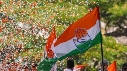 మెగా పోల్ సర్వే.. కేరళం ఈసారి కాంగ్రెస్‌దే!