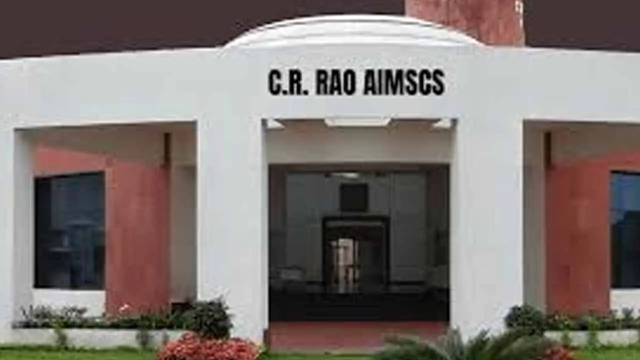 HCU | హైద‌రాబాద్ సెంట్ర‌ల్ యూనివ‌ర్సిటీలో భారీ చోరీ.. 50 ల్యాప్‌టాప్‌లు మాయం