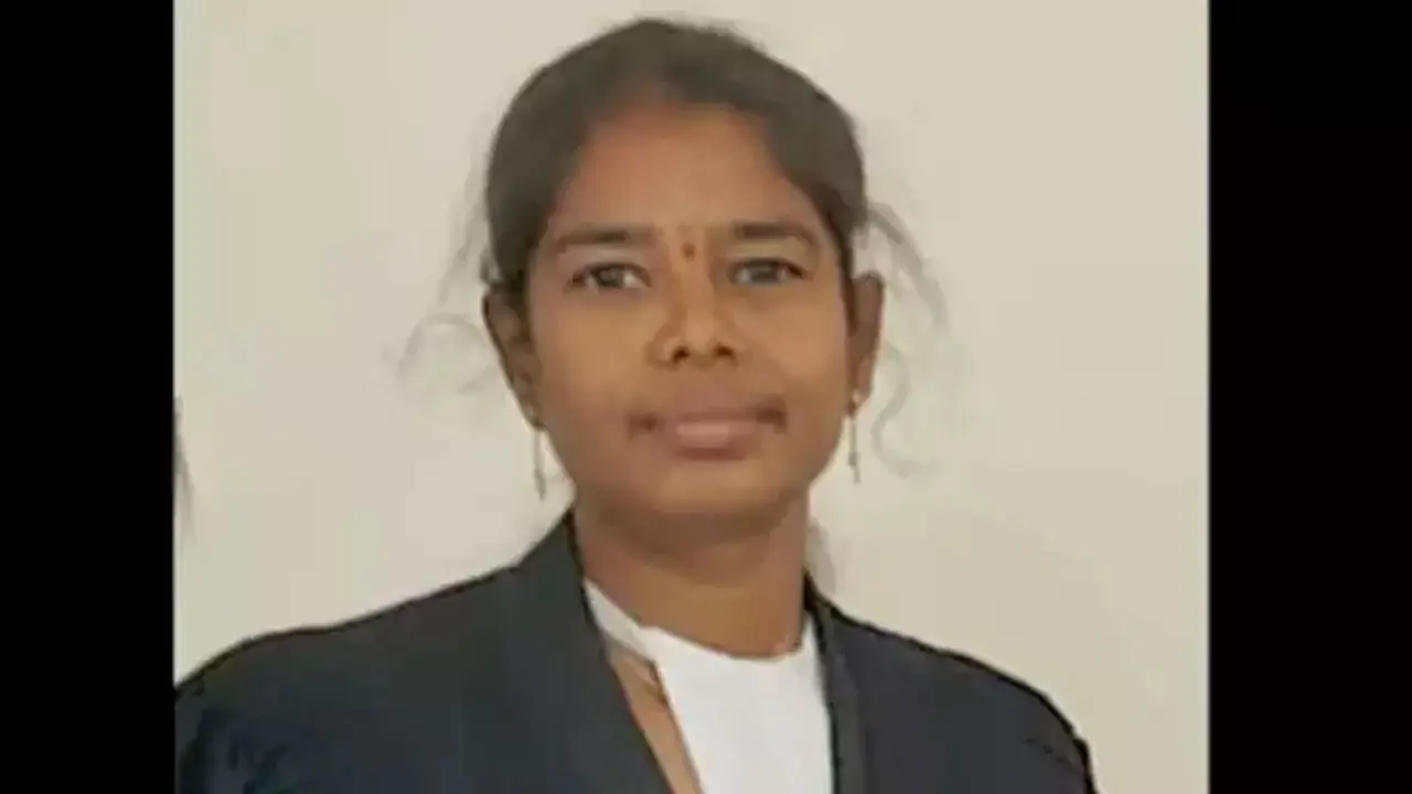 Woman Advocate Murder : మహిళా న్యాయవాది దారుణ హత్య