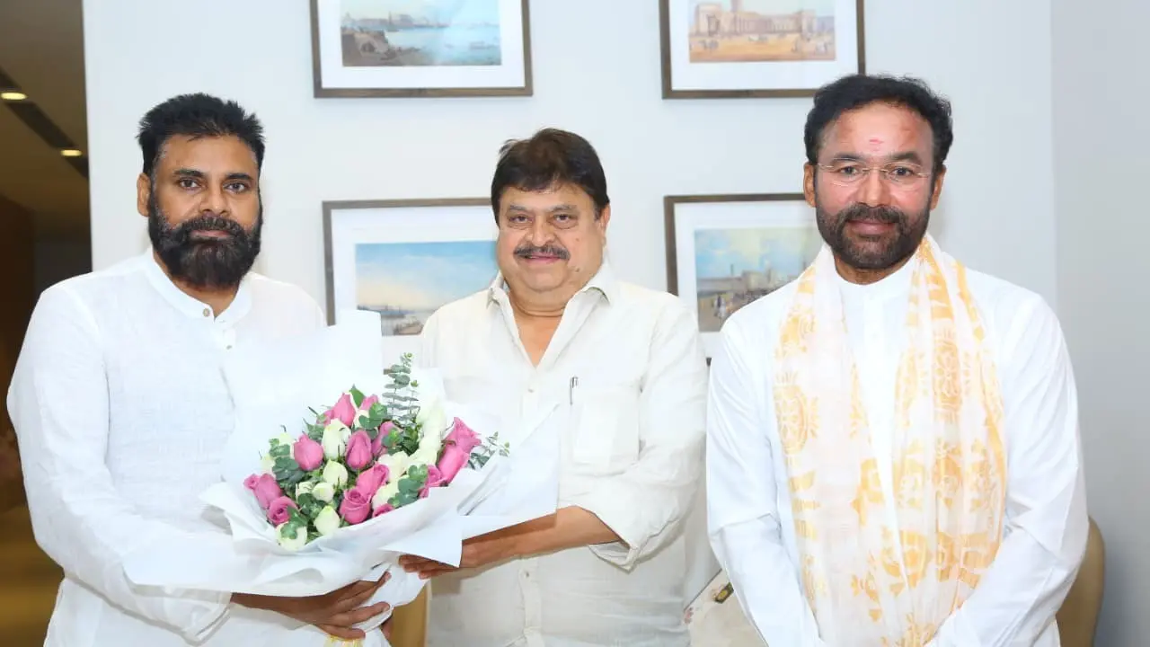 Pawan Kalyan : తెలంగాణ మున్సిపల్ ఎన్నికల్లో ఏపీ డిప్యూటీ సీఎం పవన్ కల్యాణ్ ప్రచారం