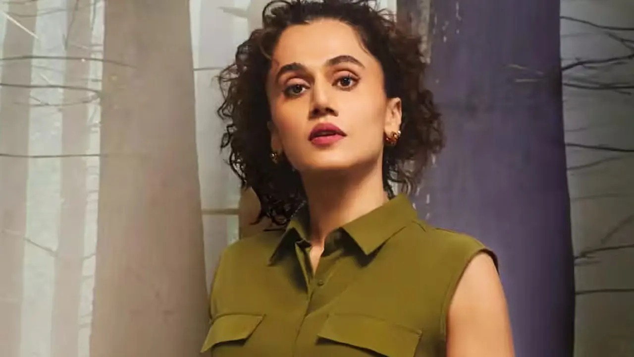 Tapsee Pannu | అంద‌రి ముందు ప్యాడెడ్ బ్రాలు వేసుకోమ‌ని చెప్పేవారు.. సౌత్ ఇండ‌స్ట్రీపై తాప్సీ సంచ‌ల‌న కామెంట్స్