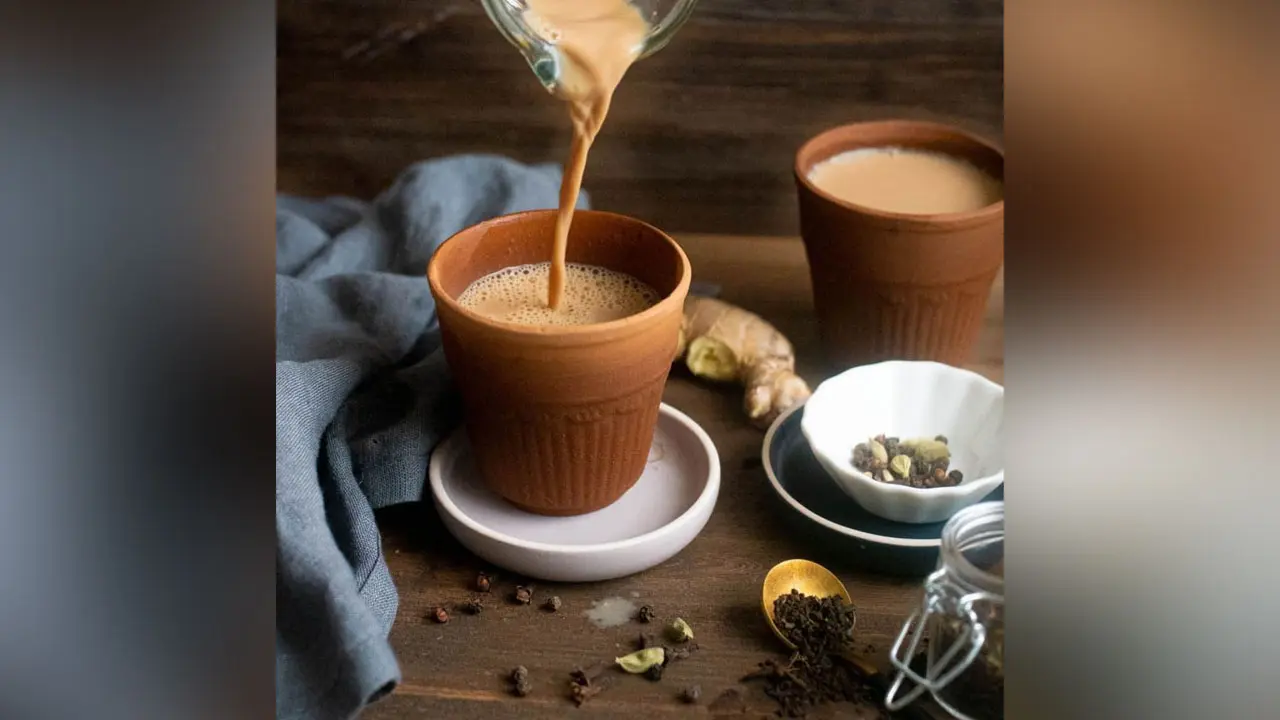 Tea With Milk | ప్రపంచంలో ఎక్కడా ఉండ‌దు.. భార‌తీయులు మాత్ర‌మే టీలో పాలు ఎందుకు క‌లుపుతారో తెలుసా..?