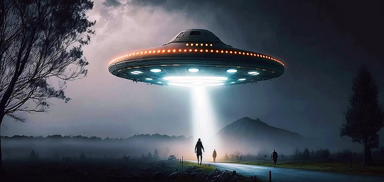 UFO landing on Earth symbolic image after Obama aliens real statement