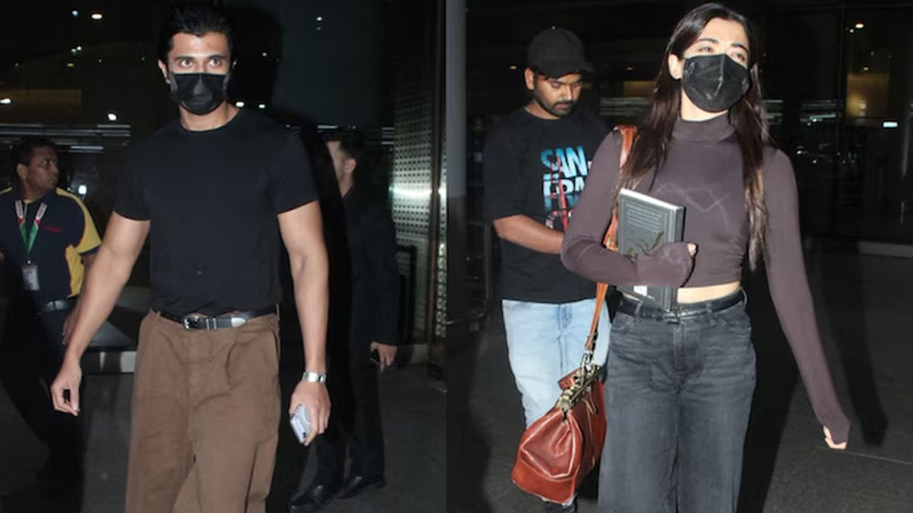 Vijay-Rashmika | ఉదయ్‌పూర్‌లో విజయ్–రష్మికల‌ పెళ్లి .. గ‌త రాత్రి ఎయిర్‌పోర్ట్‌లో జంట‌గా క‌నిపించిన క్యూట్ క‌పుల్