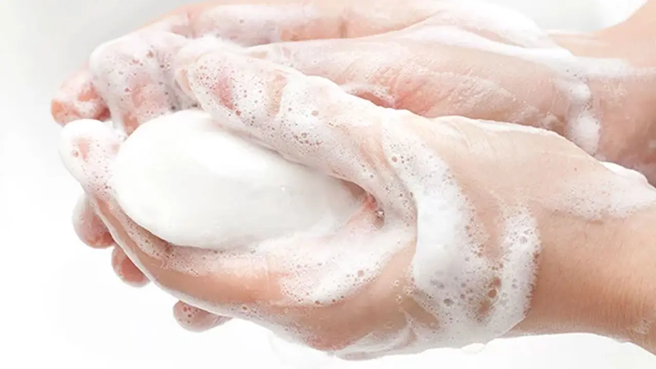 Antibacterial Products | మీరు యాంటిబాక్టీరియల్‌ సబ్బులు, వైప్స్‌ వాడుతుంటారా? అయితే.. ఈ వార్త మీకోసమే