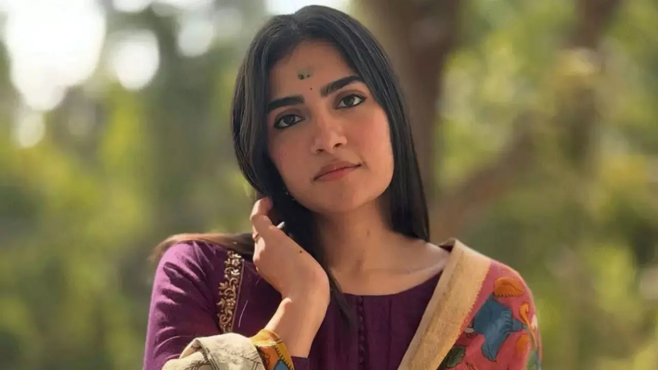 Rukmini Vasanth | కన్నడ నుంచి పాన్ ఇండియా స్టార్‌గా రుక్మిణి వసంత్.. 5ఏళ్ల‌లో అన్ని కోట్ల సంపాద‌న‌నా?