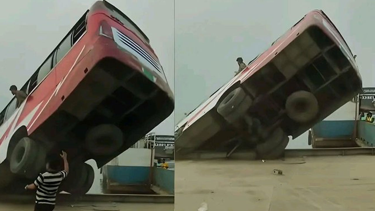 Bangladesh Bus Accident