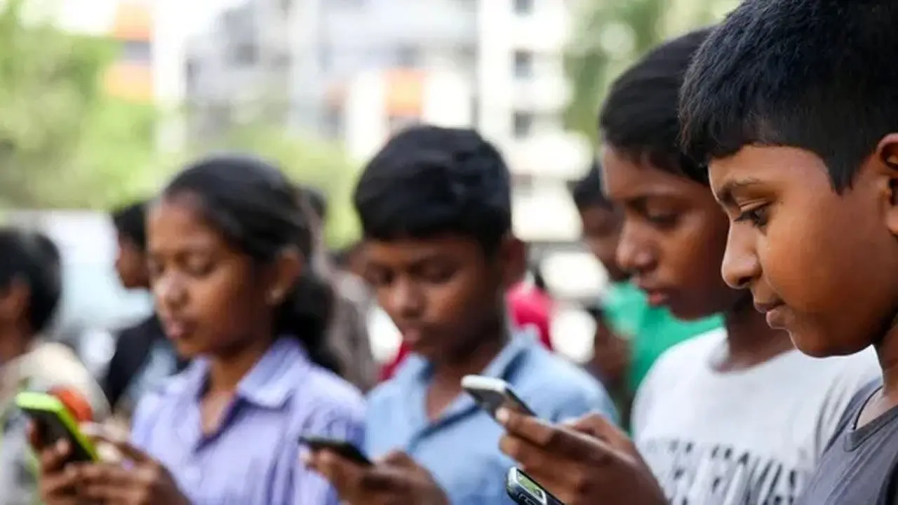 Social Media Ban | 16 ఏళ్లలోపు పిల్లలకు సోషల్‌‌‌మీడియాపై నిషేధం.. నిజంగా బ్యాన్ సాధ్యమవుతుందా? ఈ సవాళ్లను ఎలా అధిగమిస్తారు?