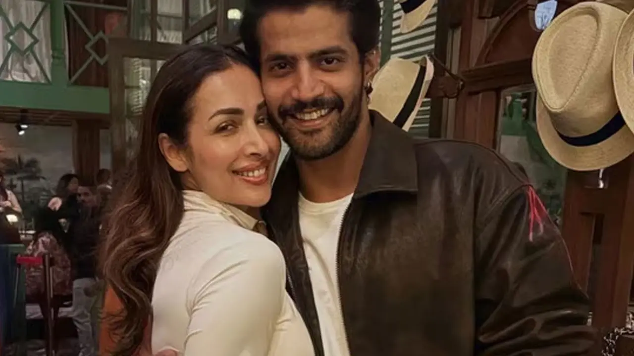 Malaika Arora | మళ్లీ ప్రేమలో మలైకా అరోరా… యువ నటుడితో చెట్టాప‌ట్టాలు.. సోషల్ మీడియాలో హాట్ టాపిక్