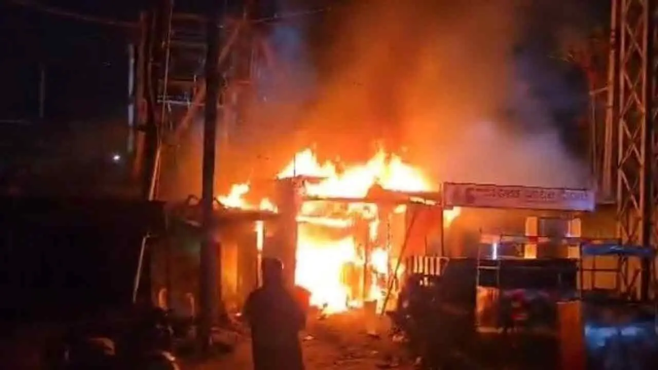 Hyderabad | హైద‌రాబాద్ న‌గ‌రంలో మ‌రో భారీ అగ్నిప్ర‌మాదం..