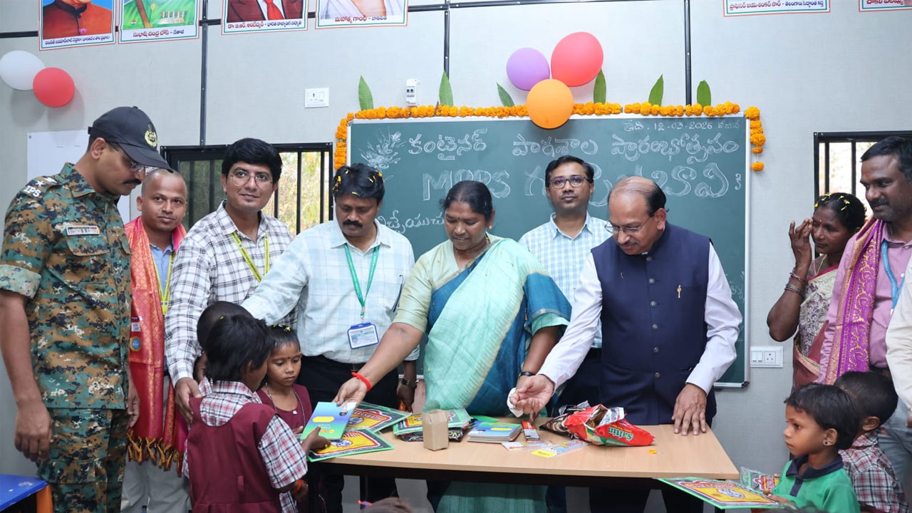 mulugu-container-school