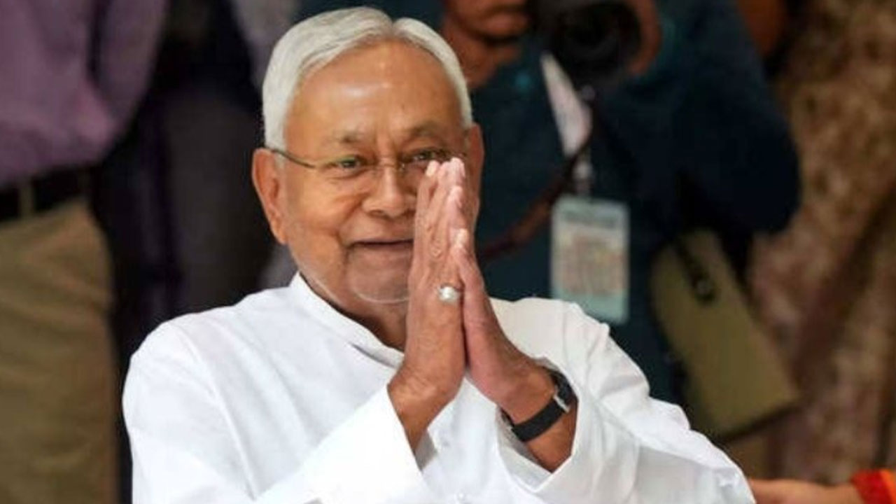 Nitish Kumar Resign
