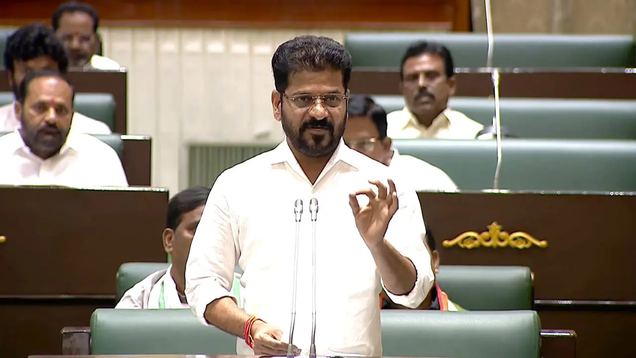ఎంఎంటీఎస్ రైళ్లలో ప్రయాణికుల సంఖ్యను పెంచాలి : సీఎం రేవంత్ రెడ్డి