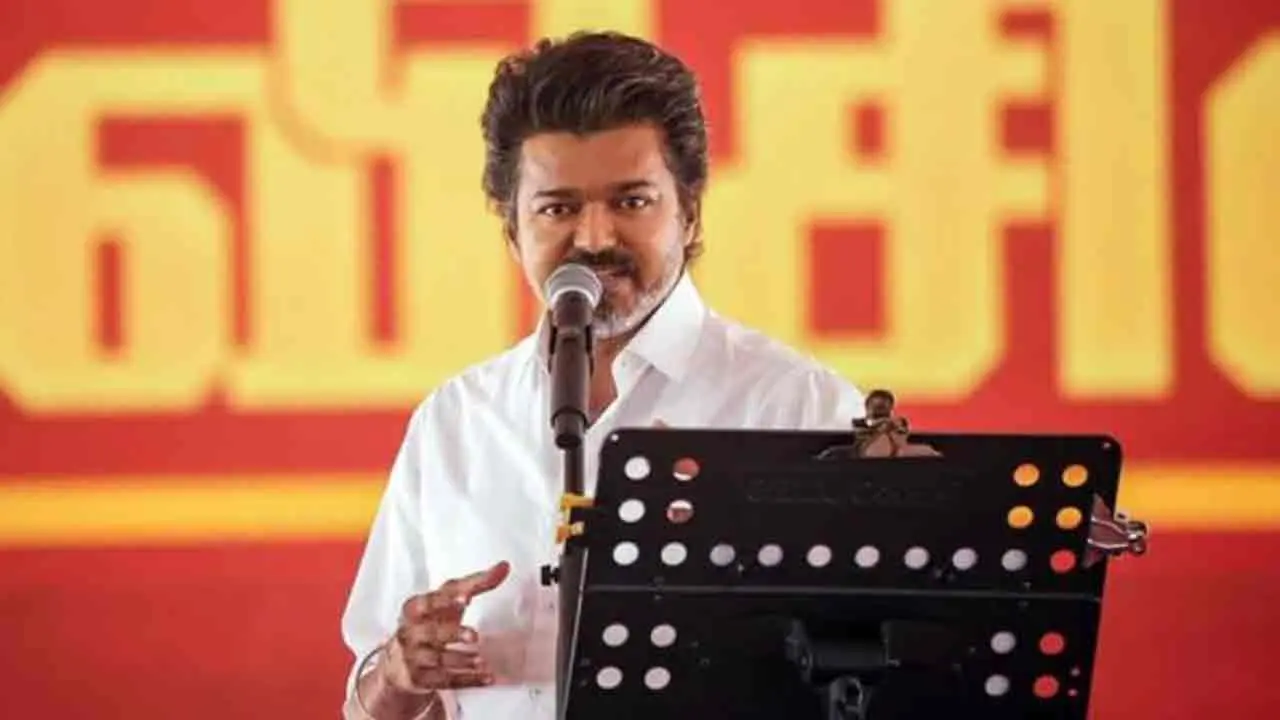 TVK Vijay | పెళ్లి చేసుకుంటే 8 గ్రాముల బంగారం, ఒక పట్టుచీర.. మహిళలపై వరాల జల్లు కురిపించిన టీవీకే అధినేత విజయ్!