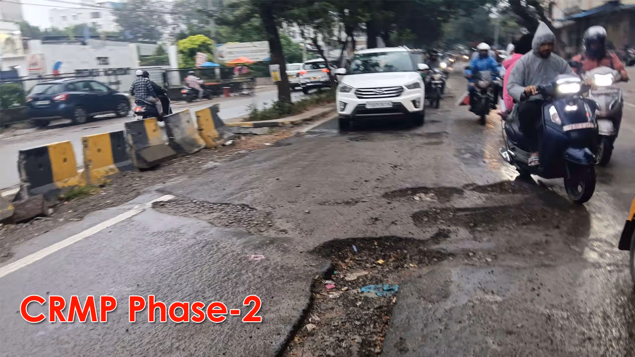 మూడు వేల కోట్లతో హైదరాబాద్‌లో మరో వెయ్యి కిలోమీటర్ల రహదారుల అప్‌గ్రేడ్‌