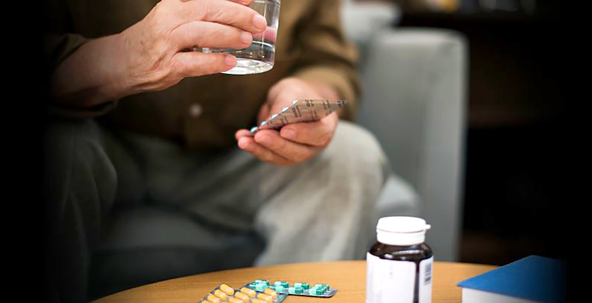 Young Indians facing lifestyle-related health risks, highlighting rising non-communicable diseases due to stress, poor diet, and sedentary habits