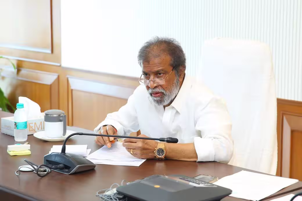 మే 12న నర్సింగ్ ఆఫీసర్లకు అపాయింట్‌మెంట్ ఆర్డర్స్‌: మంత్రి దామోదర