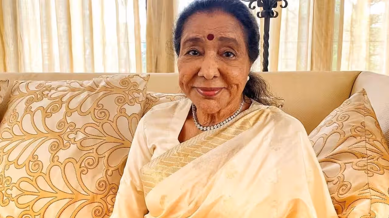Asha Bhosle | లెజెండరీ గాయని ఆశా భోస్లే క‌న్నుమూత‌.. మూగ‌బోయిన సంగీత ప్ర‌పంచం