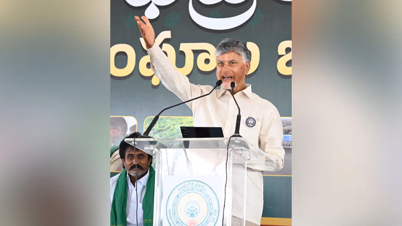 జలధారతో ప్రతి ఎకరానికీ నీరు: సీఎం చంద్రబాబు