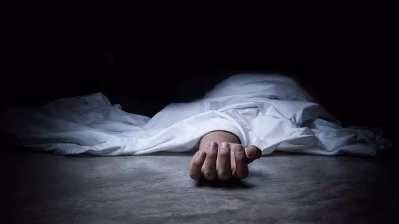 పీవీఆర్ మాల్ నిర్లక్ష్యం..ఉద్యోగి ప్రాణం బలి !