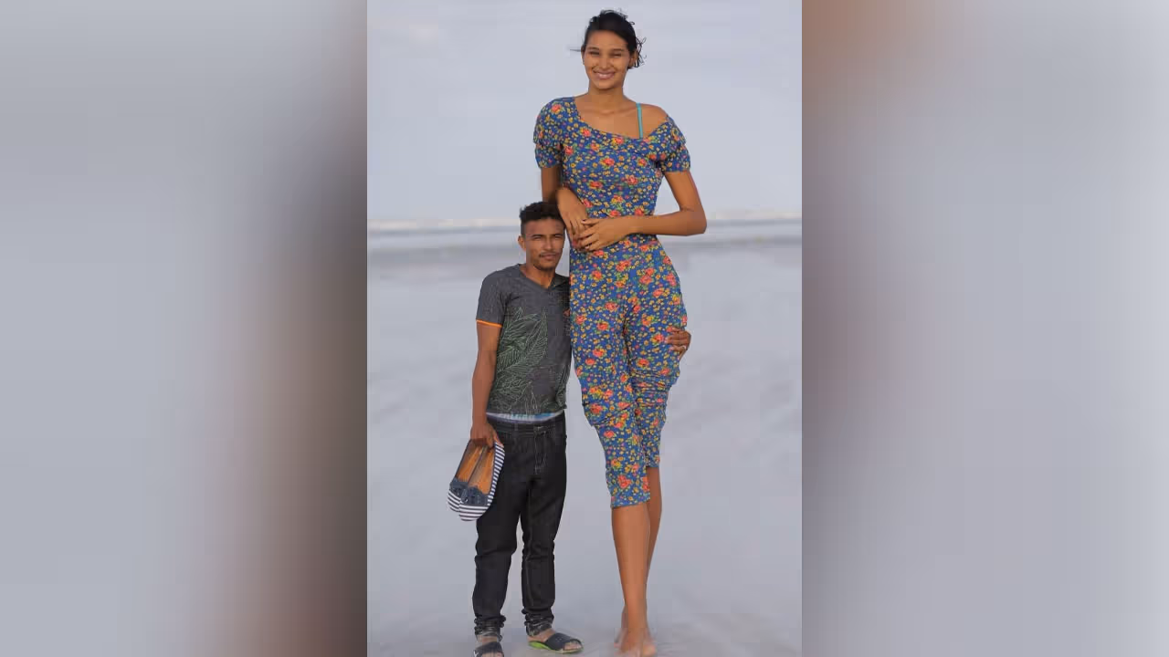 ఆమె 2.06మీటర్లు..ఆయన 1.62మీటర్లు!