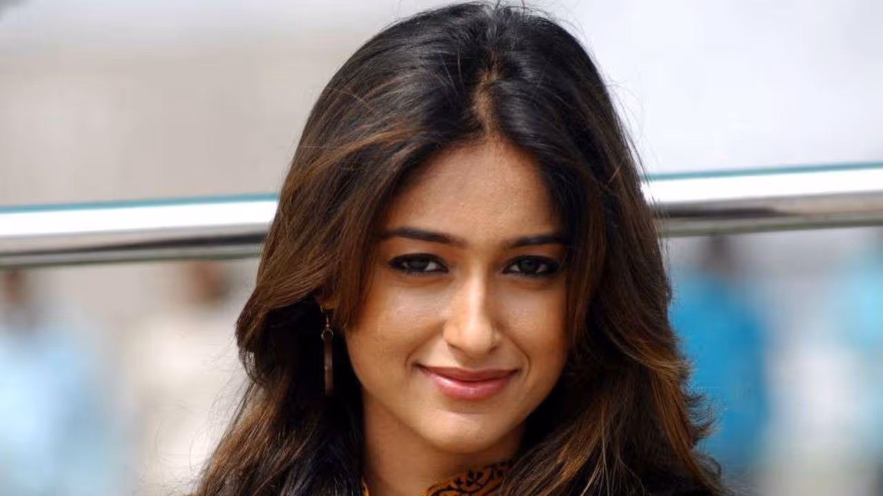 Ileana | స్టార్ హీరోయిన్ ఇలియానాని ఎందుకు బ్యాన్ చేశారు.. నిర్మాతతో వివాదం వెనుక అస‌లు నిజాలు!