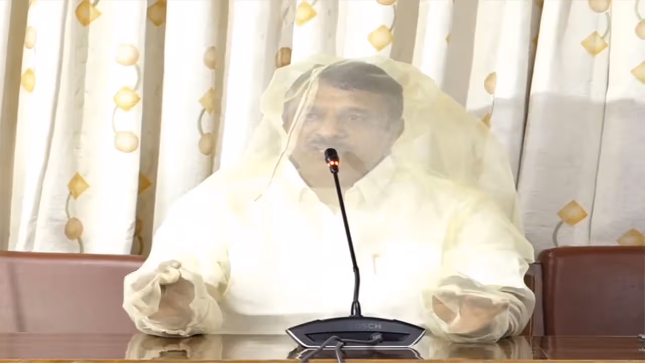 MLA Sudheer Reddy : దోమలను అరికట్టండి మహాప్రభో : ఎమ్మెల్యే సుధీర్ రెడ్డి వినూత్న నిరసన