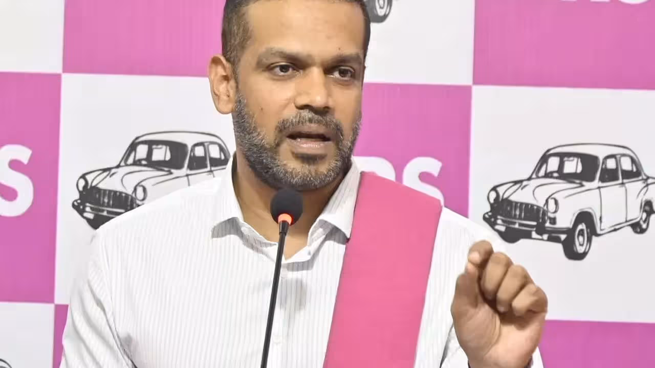 కవిత టీఆర్ఎస్ పార్టీని ఈసీ అనుమతించదు: బీఆర్ఎస్ నేత పటోళ్ల