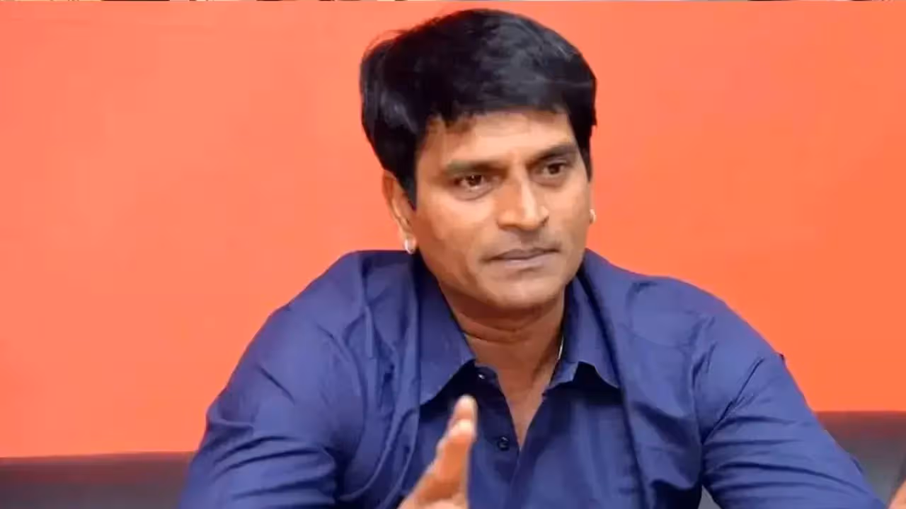 Ravi Babu | సినిమా మేకింగ్‌పై రవిబాబు సంచలన వ్యాఖ్యలు.. అన్‌లిమిటెడ్ టైమ్‌తో ఎవడైనా సినిమా తీస్తాడంటూ కామెంట్